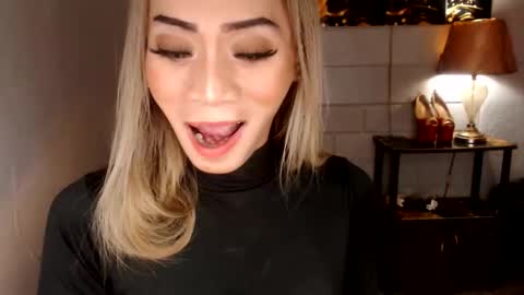 angel online show from May 7, 4:41 am