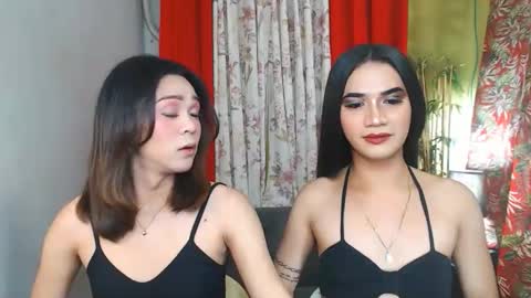 2hotblowjob694uxxx online show from May 29, 2:26 pm
