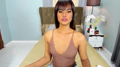 69kinkytrans online show from November 12, 6:40 pm