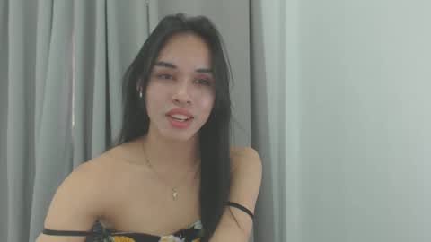 Snapshot of _imwithyou69_ chatting on March 4, 11:30 pm yanie online show from March 4, 11:30 pm