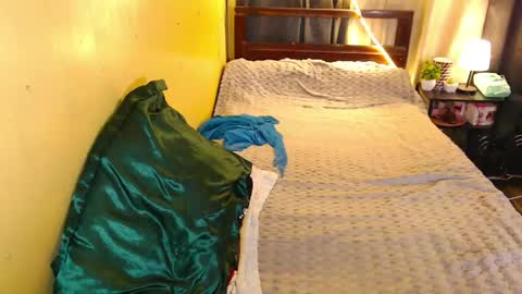 _jazzysweetheart_ online show from May 10, 12:43 pm