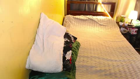 _jazzysweetheart_ online show from May 11, 12:54 pm