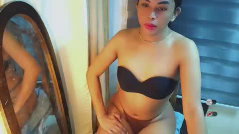 _karie_ online show from May 16, 3:59 am