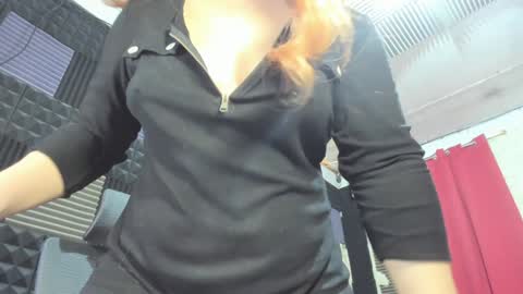 lexie online show from January 2, 3:48 am