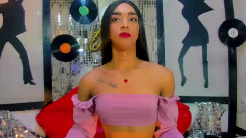 Snapshot of _nickyminach chatting on December 27, 7:35 pm Nicky Please help me with your thumbs up its importan online show from December 27, 7:35 pm