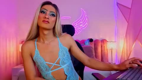 Scarlett online show from September 23, 9:04 am