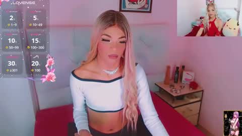 _shadday_ online show from May 22, 6:09 am