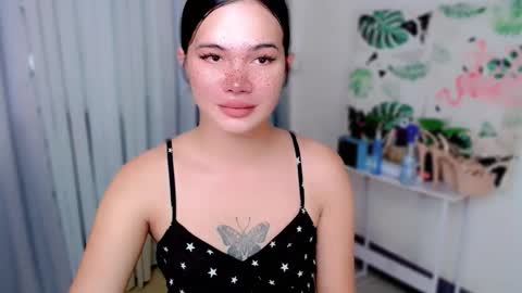 _sophie_69 online show from September 12, 8:22 am