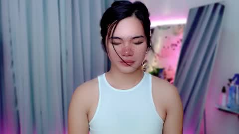 _sophie_69 online show from September 25, 9:22 pm