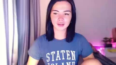 _sophie_69 online show from October 8, 9:00 am