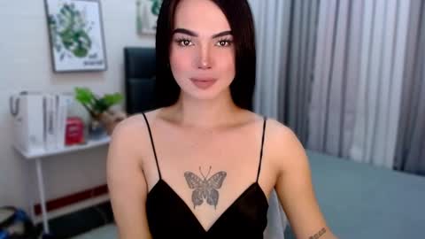 _sophie_69 online show from November 12, 10:25 am