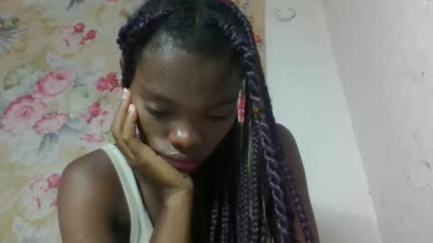 aadienne online show from May 1, 2:16 am