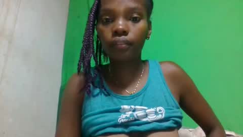 aadienne online show from May 12, 4:26 pm