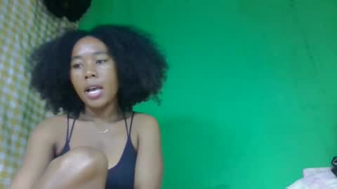 aadienne online show from May 23, 9:27 am