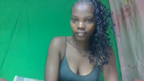 aadienne online show from May 28, 7:17 am