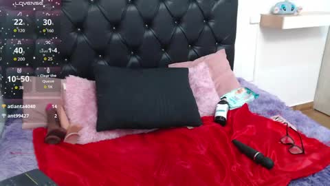 Abigail online show from April 25, 1:41 pm