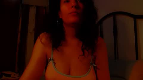 amy        online show from May 17, 7:35 pm