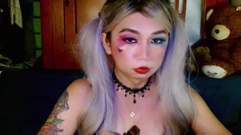 jasmine online show from January 21, 10:30 pm