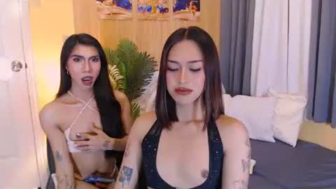 Snapshot of aeshamargaux chatting on October 2, 5:19 am aeshamargaux online show from October 2, 5:19 am