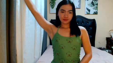 akamamiki25 online show from May 19, 5:09 pm
