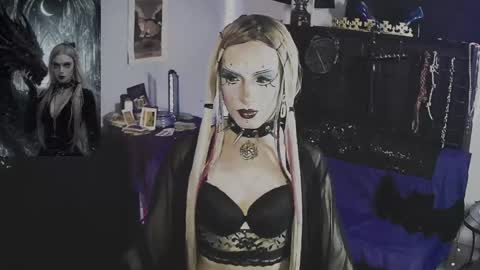 Mistic witch online show from May 13, 6:17 pm