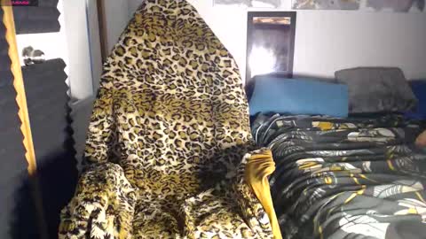 AlexxxTheFox Femboy Sissy Slut online show from February 22, 9:34 am