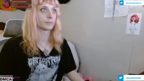 Alice Hatchette online show from November 10, 12:22 am