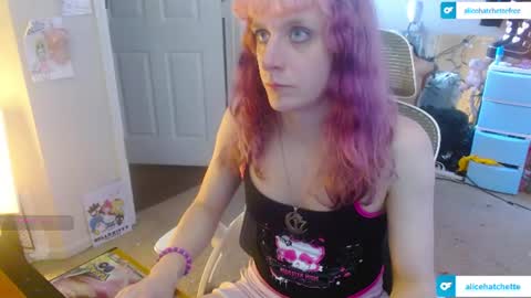 Alice Hatchette online show from June 12, 6:51 pm