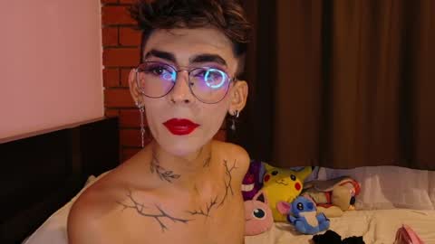 alicee_randyy online show from May 27, 1:14 am