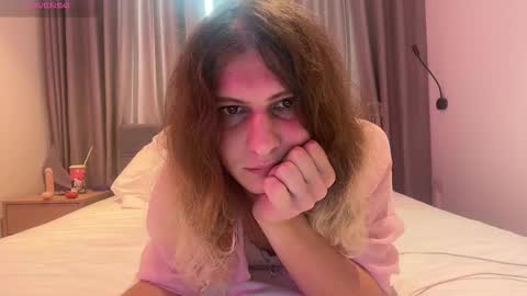 AlicePinkhead online show from January 13, 9:06 am