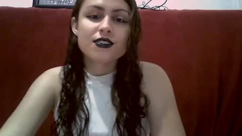 alicia_axiom online show from May 18, 6:24 pm