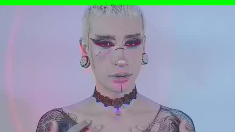     online show from February 9, 9:21 pm