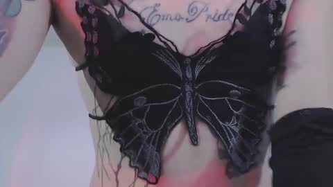     online show from April 28, 2:27 am