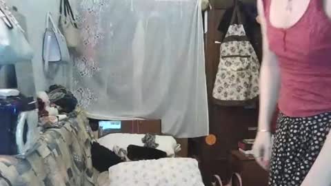 Snapshot of alisa_marta_ chatting on January 11, 8:43 pm Alisa  Marta liska  online show from January 11, 8:43 pm