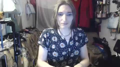 Snapshot of alisa_marta_ chatting on October 22, 9:07 pm Alisa  Marta liska  online show from October 22, 9:07 pm