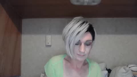 Alisha online show from May 29, 3:05 am
