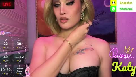 Queen Majesty Katy online show from May 29, 7:29 am