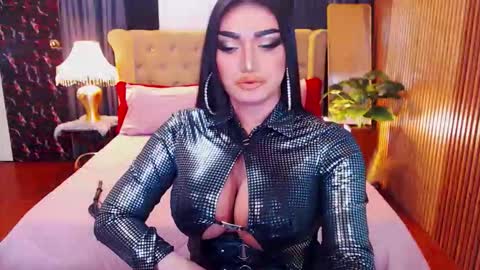 Alura Jhenson online show from February 6, 2:17 am