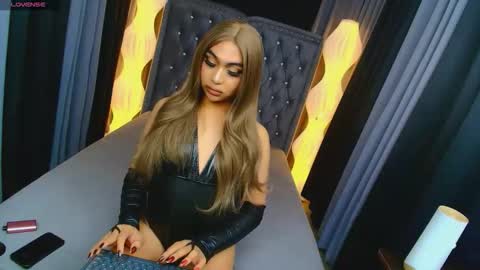 amanda4uts online show from February 2, 12:20 am