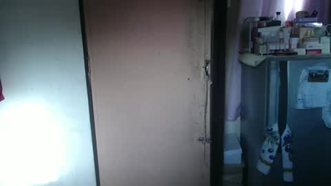 amysweetbabe online show from February 17, 8:11 am