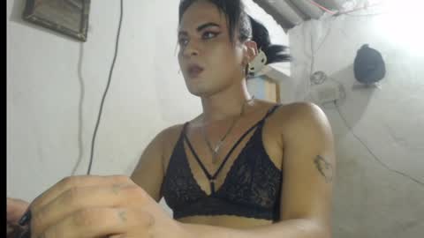 Analia smith online show from May 16, 1:58 am