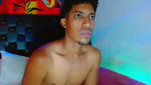 andrea andres couplehot online show from December 19, 9:14 am