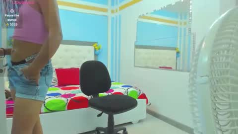 Andrea Castt online show from December 19, 3:23 am