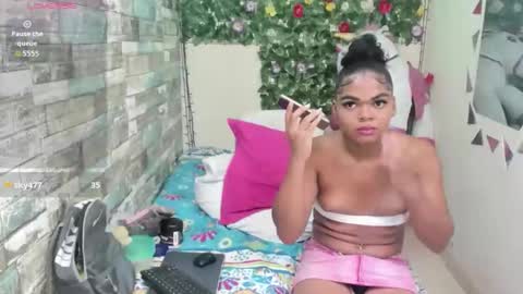 Andrea Castt online show from May 8, 8:16 pm