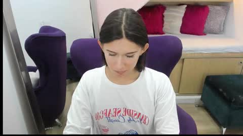 Andre Castaneda online show from November 18, 7:58 pm