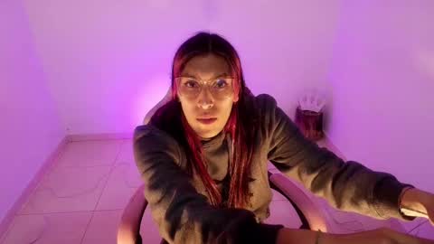 angele online show from January 13, 8:50 pm