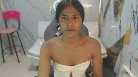 Snapshot of angelica_sexy1 chatting on October 21, 7:26 pm angelica_sexy1 online show from October 21, 7:26 pm