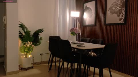 Angely  online show from May 24, 9:45 pm