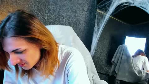 Angel online show from May 11, 6:27 pm