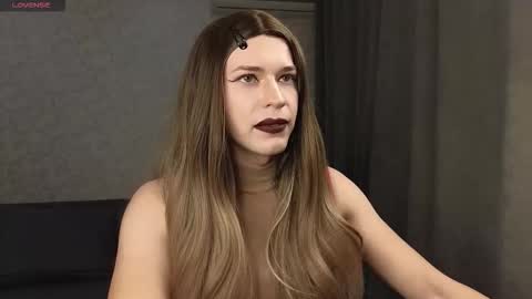 Anna online show from February 10, 3:52 pm